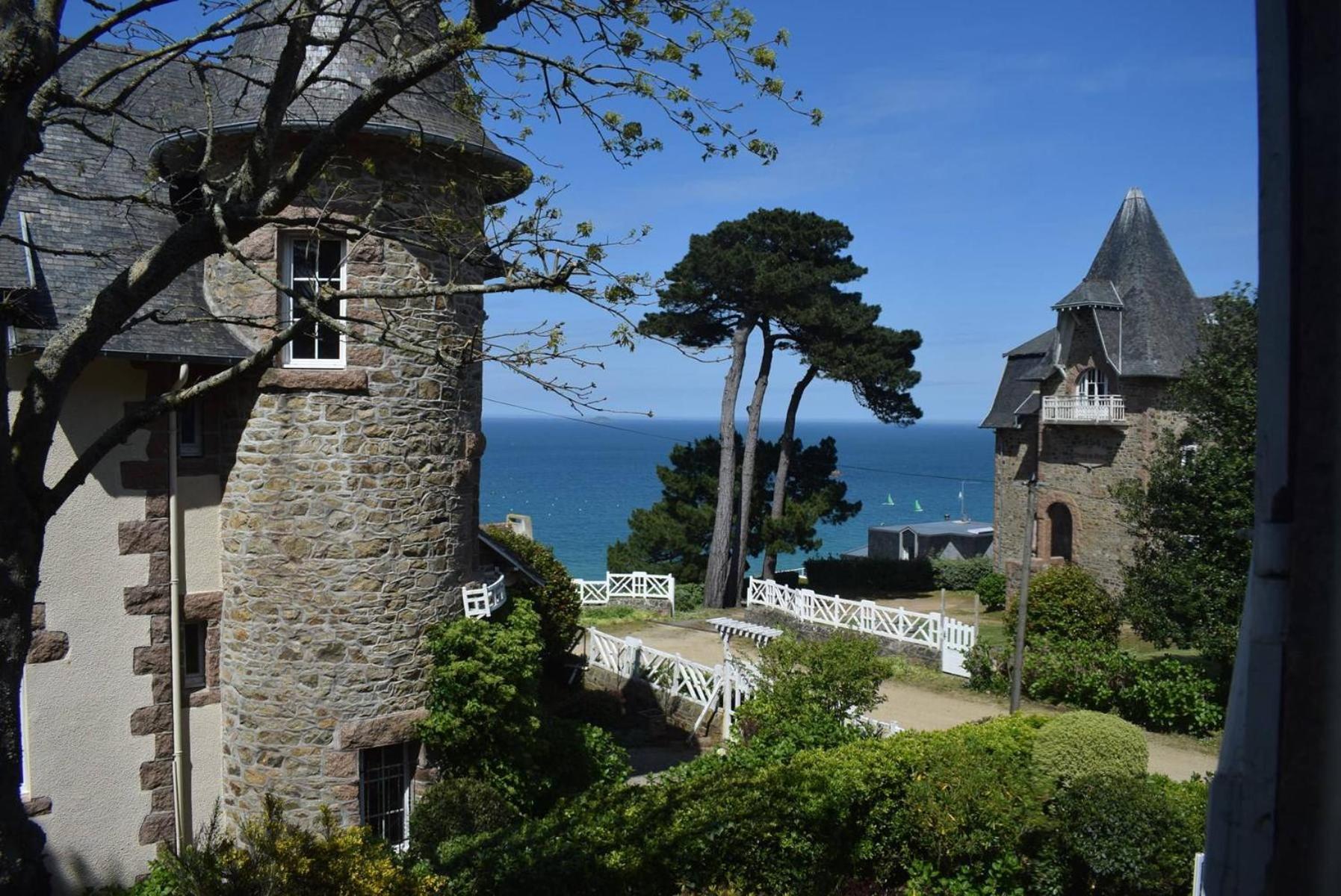 Belle Villa En Granit Rose Vue Sur Mer A Perros-Guirec - Ref 943 Bagian luar foto